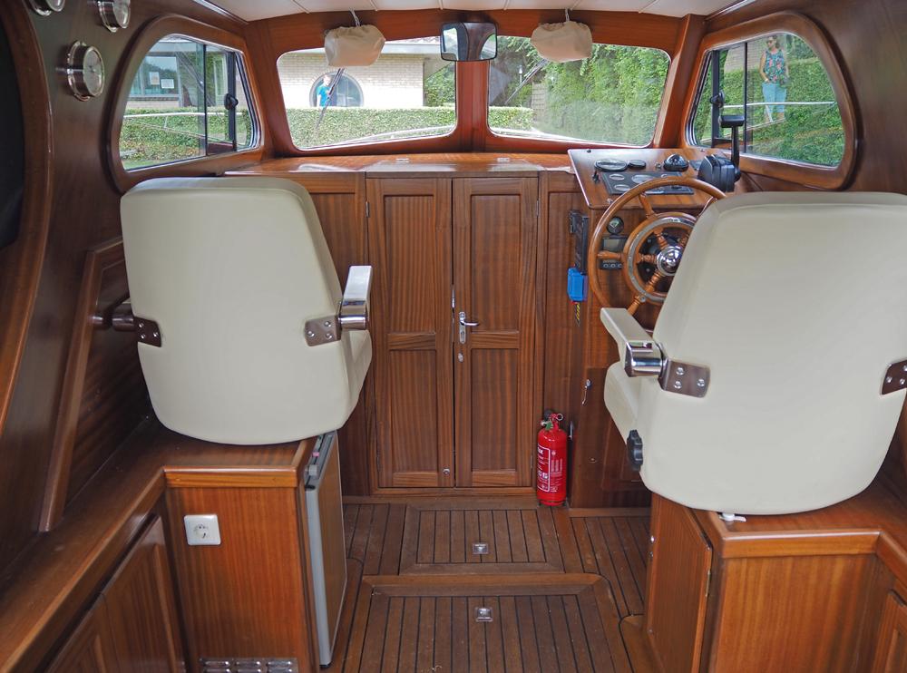 Steuerhaus, Innenausstattung